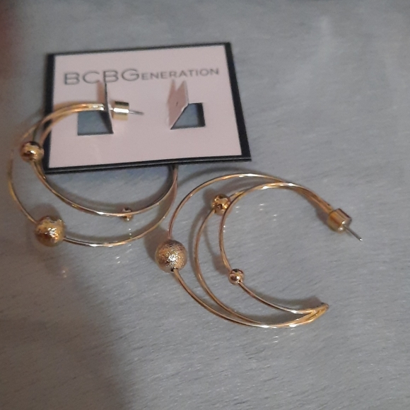 BCBG Gold Hoop Stud Earrings - Picture 5 of 8